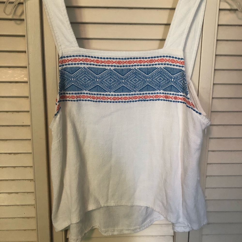 Lulu’s patterned border top